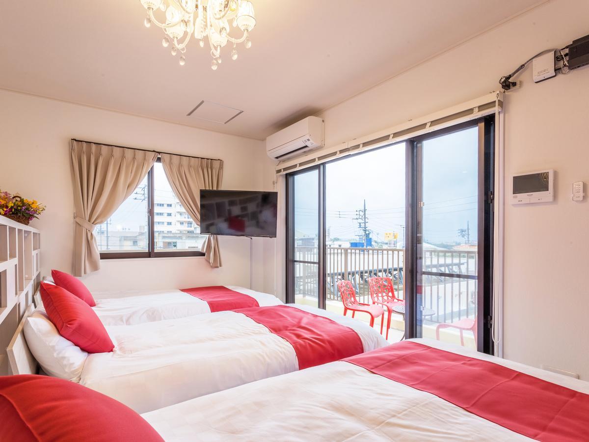 Kariyushi Condominium Resort Yomitan Ryukyu Tabikan In Zampamisaki Exterior foto